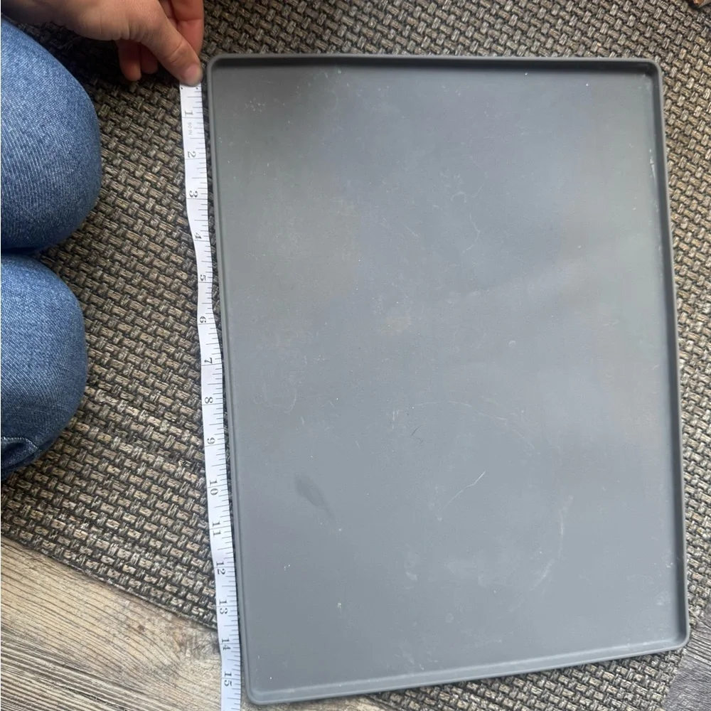 Gray Pet Feeding Mat